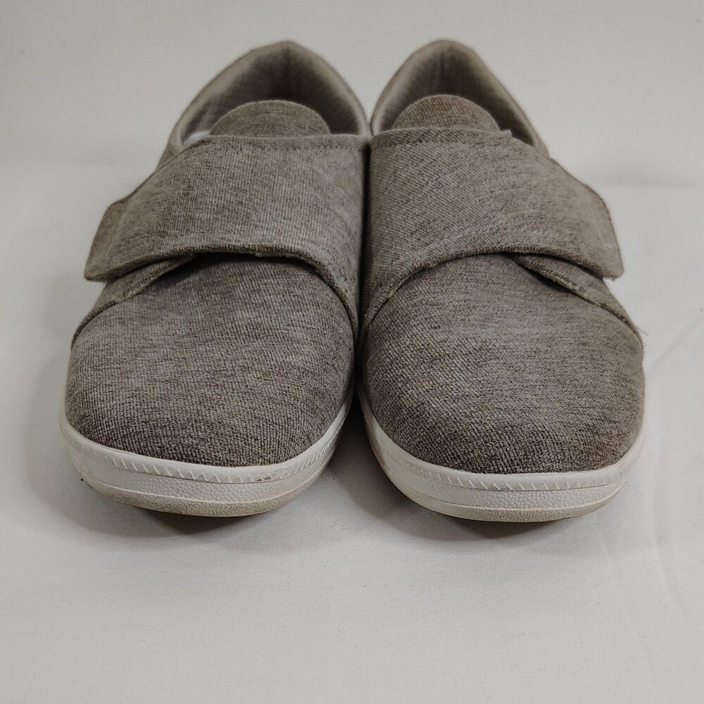 Skechers Memory Foam Slip On Sneakers Womens 7 Taupe Comfort Shoes - Picture 4 of 10